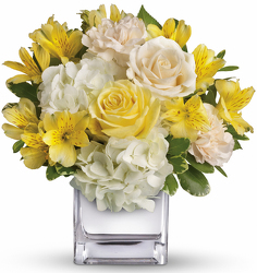 Sweetest Sunrise Bouquet from In Full Bloom in Farmingdale, NY